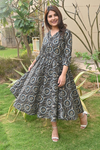 Cotton umbrella frock designs best sale